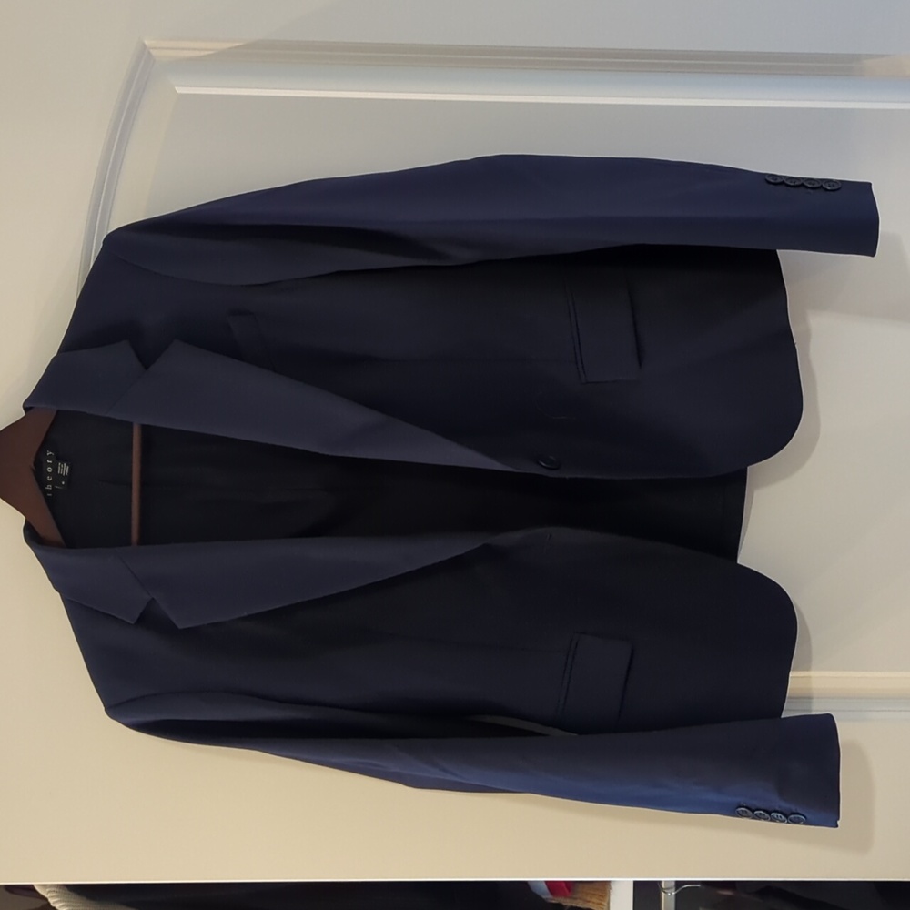 Theory Navy suit jacket size 6